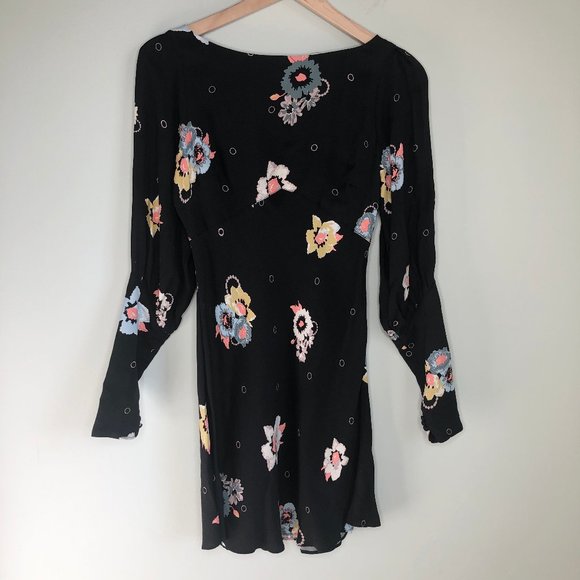 Blogger Favorite Free People Mod Retro Sunshadows Floral Mini Dress 60s 70s - 2 - Picture 6 of 14